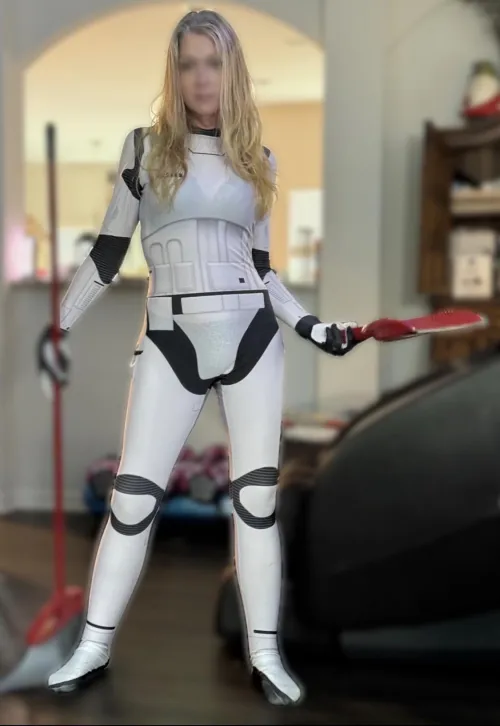 I’ve been a 47F domestic cocksleeve in white armor for hours. Come home and ruin your perfect little housecleaning slut; I want the neighbors to hear the plastoid clatter when you pound me through the armor gaps.