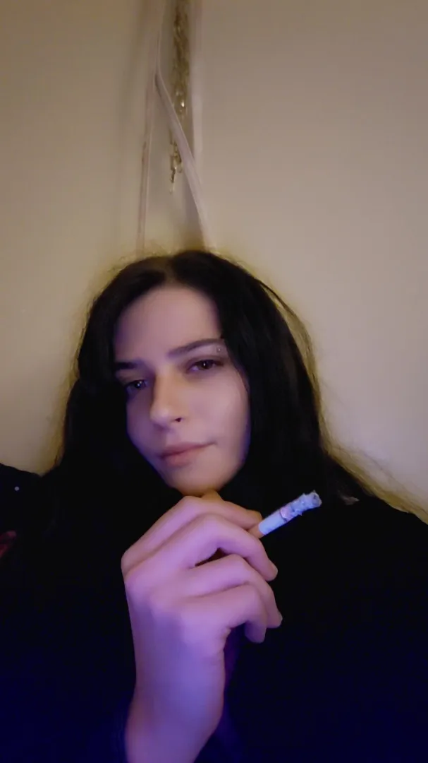 Ive been smoking since I was 11 im almost 30 now. No plans of stopping either. Plus why should I stop when I look this sexy while I smoke? Haha