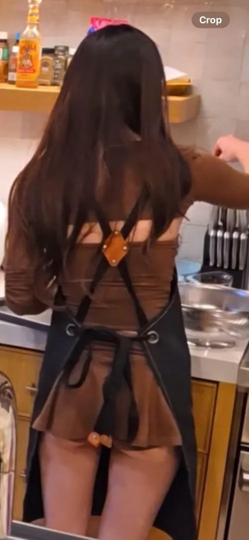 Jamie short skirt from lasted stream