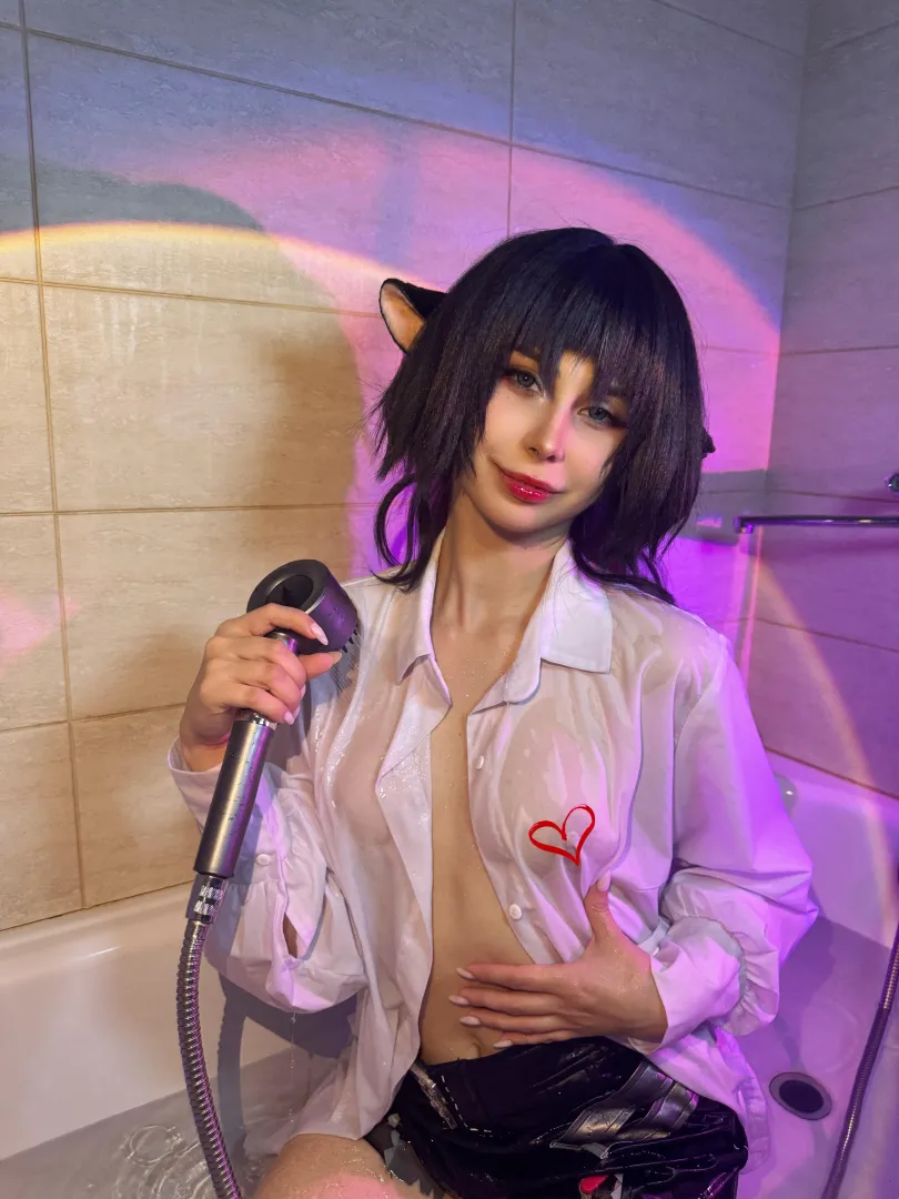 Jane Doe cosplay (by Lunevlia)