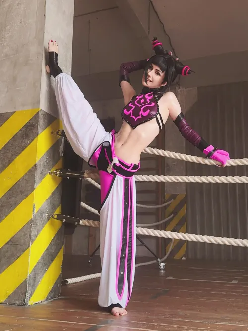 Juri Han cosplay by (Miakanayuri)