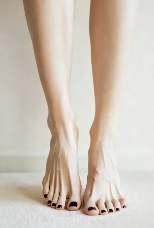 Just enough arch to make you scroll back twice 