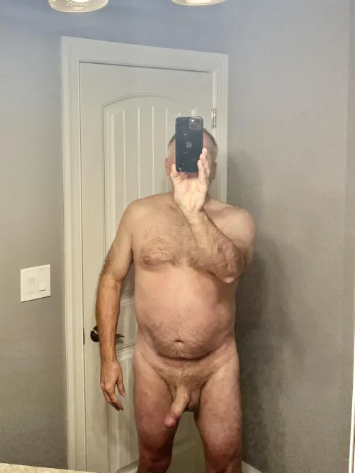 Just hanging out (64)