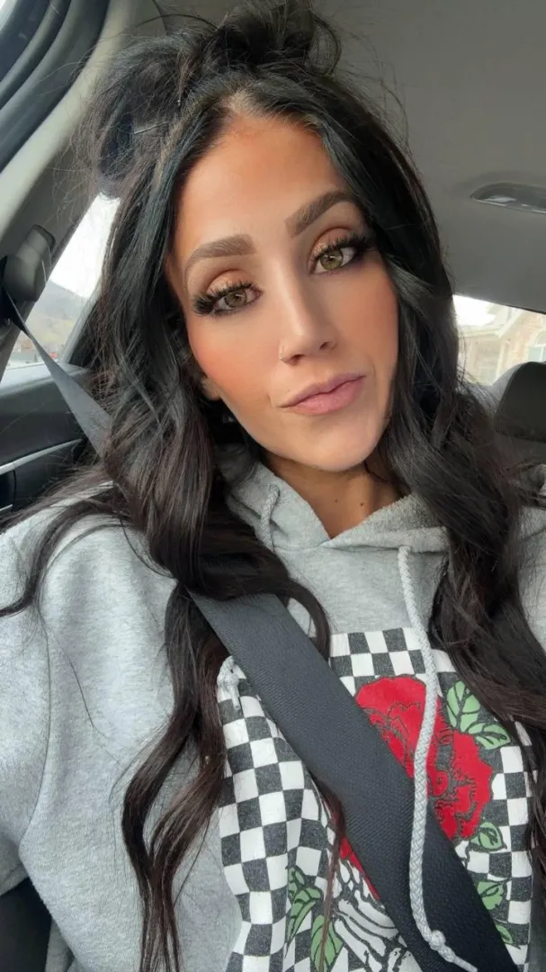 Just the wife next door looking for someone to play with