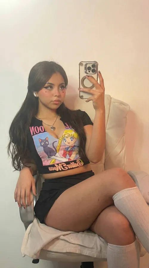 Just ur cute internet girlfriend