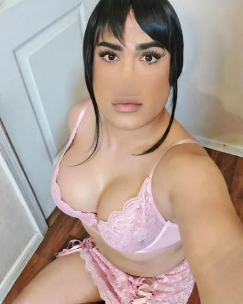 Just wanted to share my cute lingerie skirt set, super comfy =)