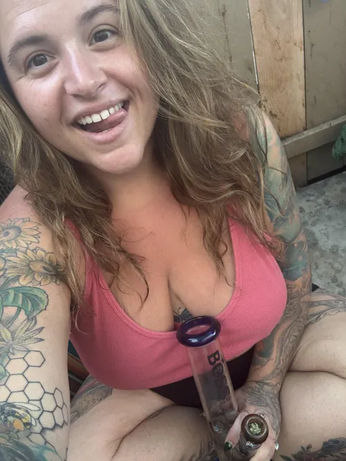 keep this tatted bbw in your dreams tonight!