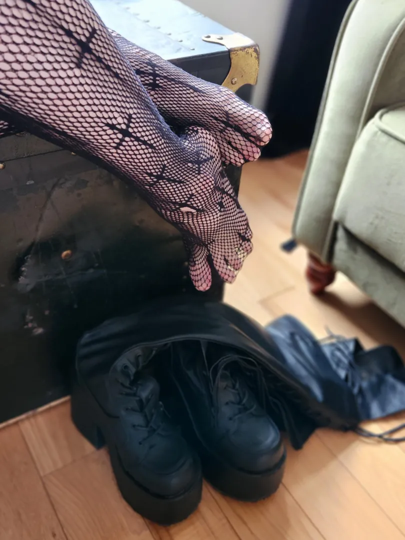 Kiss My Feet Fresh Out Of These Boots