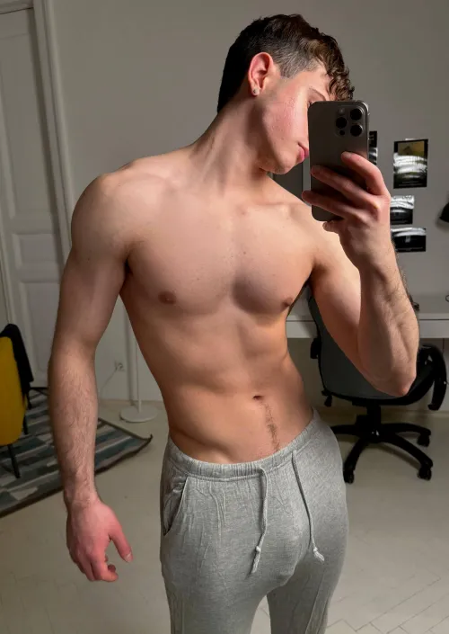 Kneel and pay for me