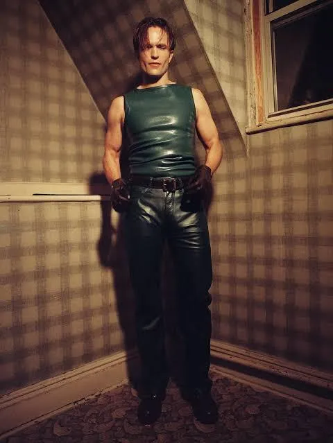 Latex ID on this top?