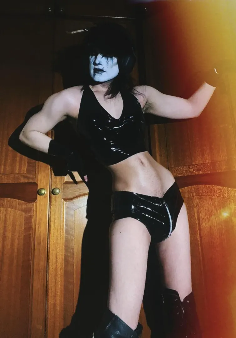 Latex looks good on everyone