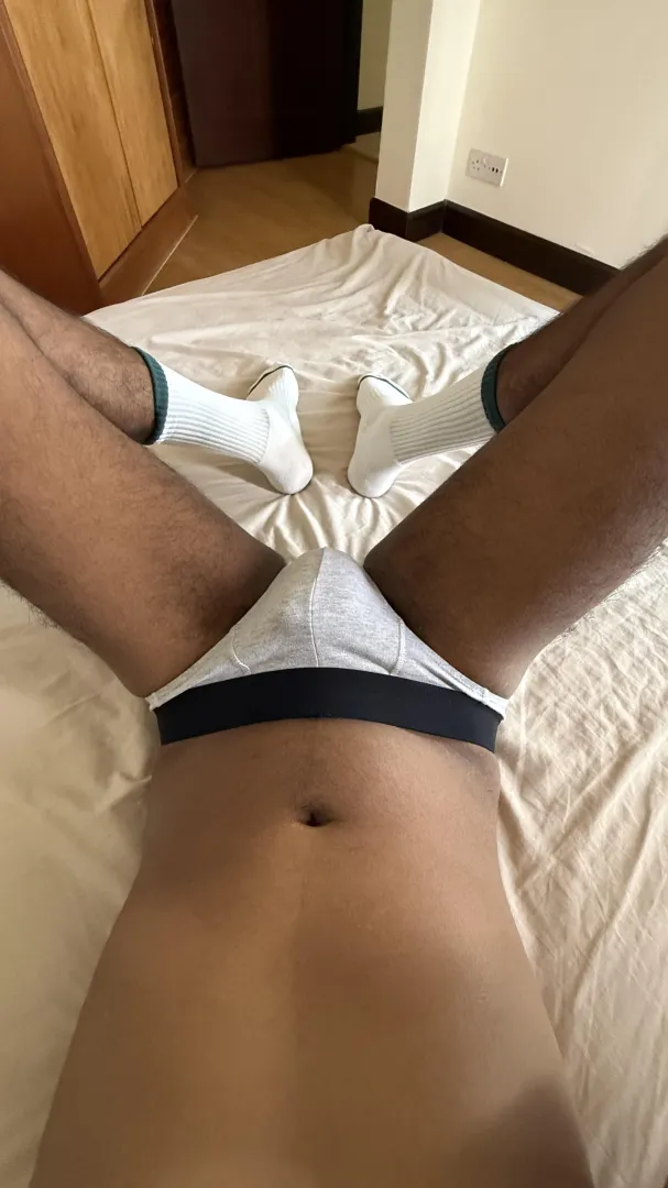 Lazy Saturdays in bed  (27)