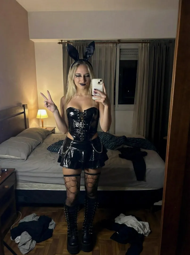 Leather hugs every curve