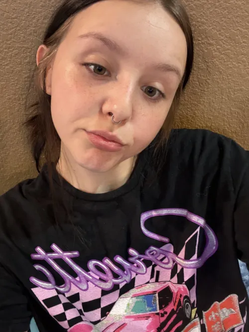 Leave a upvote if you'd accept my nudes without hesitation