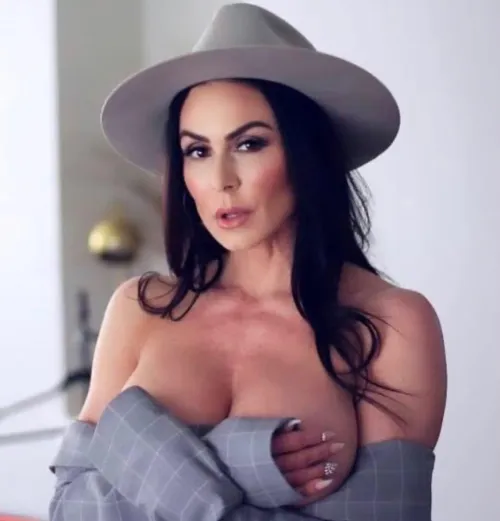 Leave your hat on