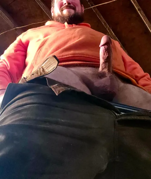 Let this Tradesman give you a Humpday Hammering!