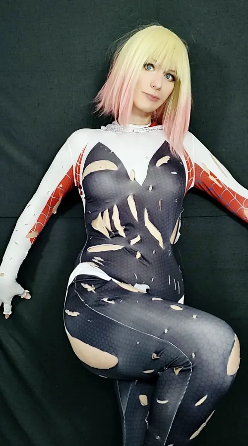 Let's Dress Up as Our Favorite Comic Characters and Take Our Roleplay to the Next Level