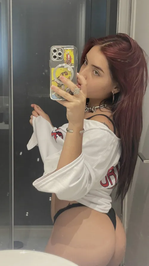 Let’s skip the small talk… Do you know how to ruin a needy thrift store worker? 19F