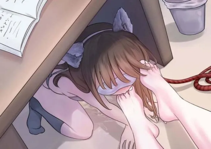 licking her feet