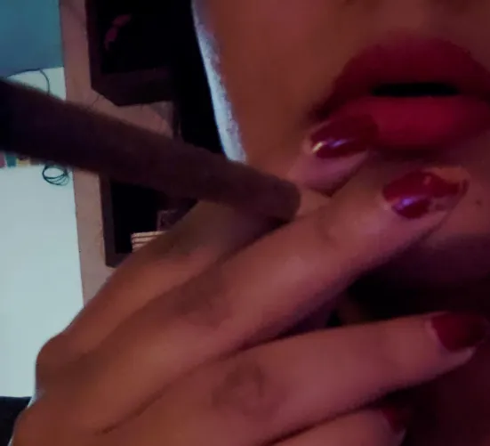 Lips red ✔️ joint lit ✔️ eyes red ✔️