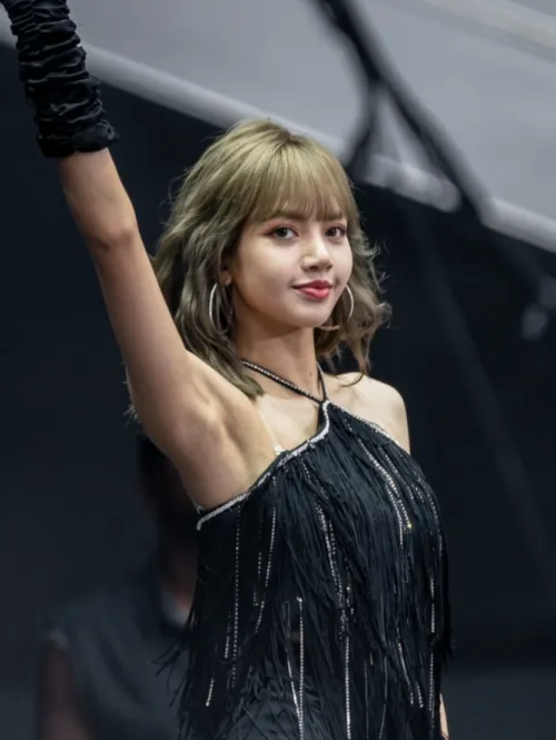 Lisa - Blackpink