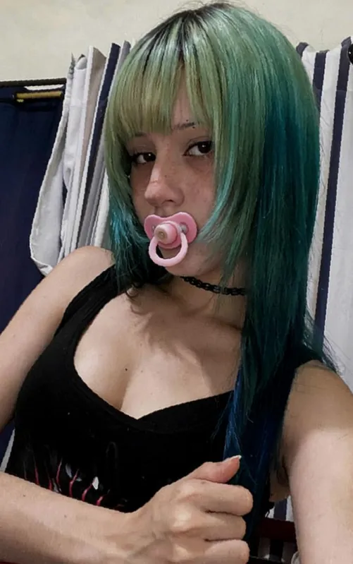 Lmk your age if you woud ever adopt a girl that still sucks a pacifier at 18 to sleep
