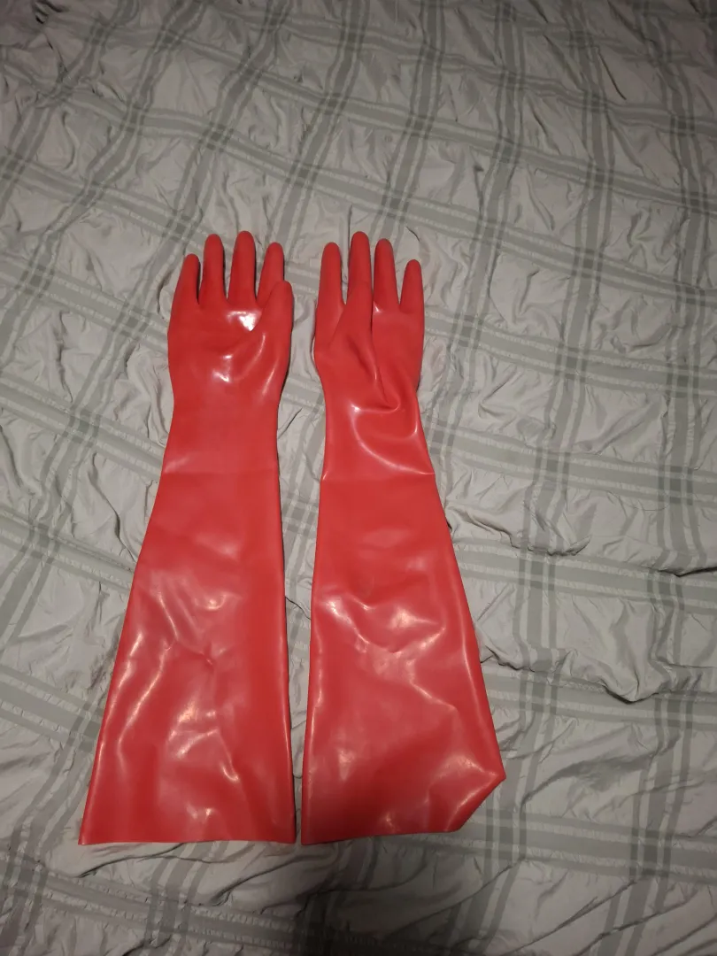Long latex gloves