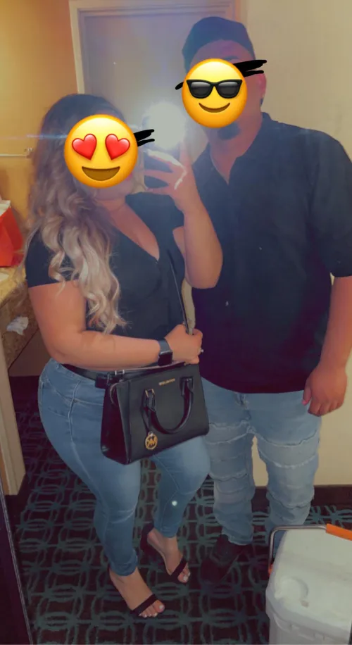 Looking for a Male Hispanic/Mexican guy between the ages 25-33 must be good looking since wifey picky,  will be our form to verify, be straight to the point, not trying to have multiple conversations. Phx