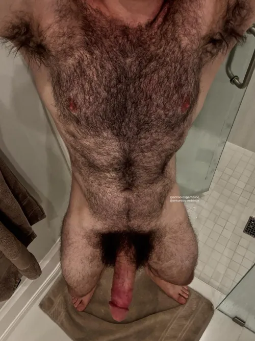 looking for a shower buddy at the gym