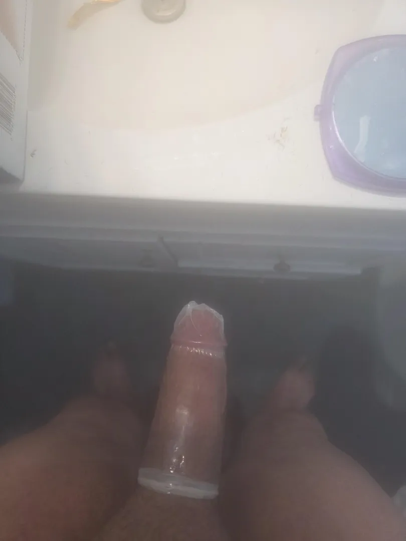 Looking for bbw latina milfs. but open to all.