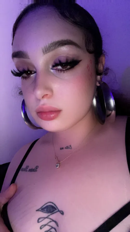 Looking for sd, face card never declines.