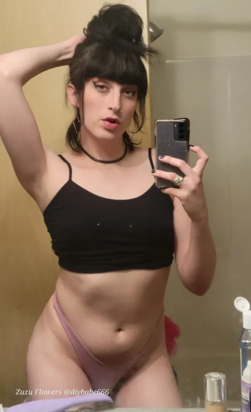 Looking small but I swear I'm a grower 