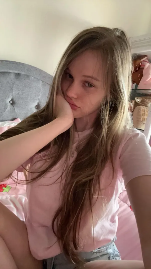 Looking super cute today