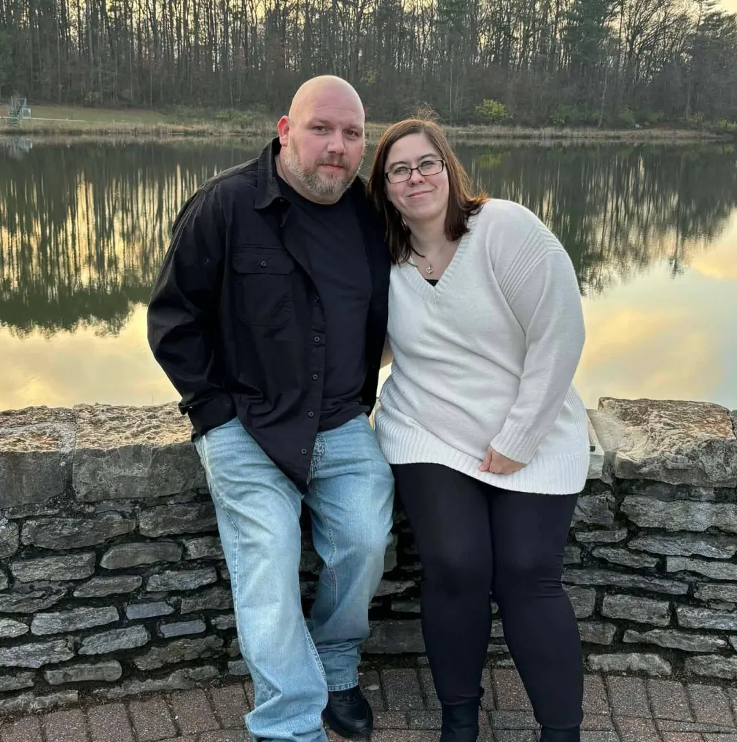 [Louisville] 36F bi / 40M couple looking for friends and fun