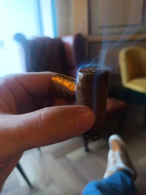 Love it when the smoke sits on the cut like that