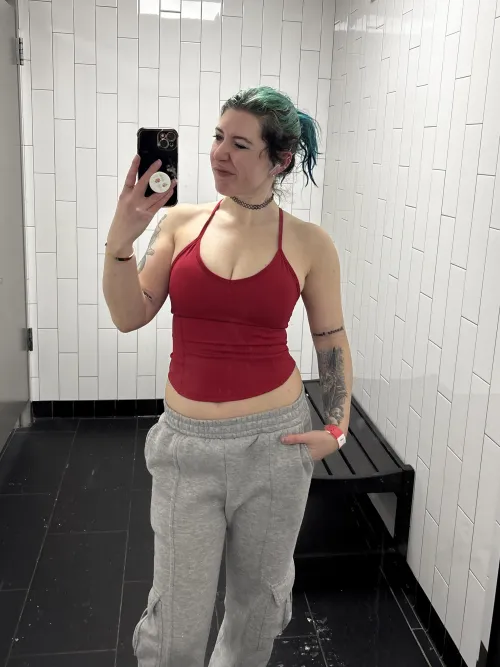 Love loose and tight together