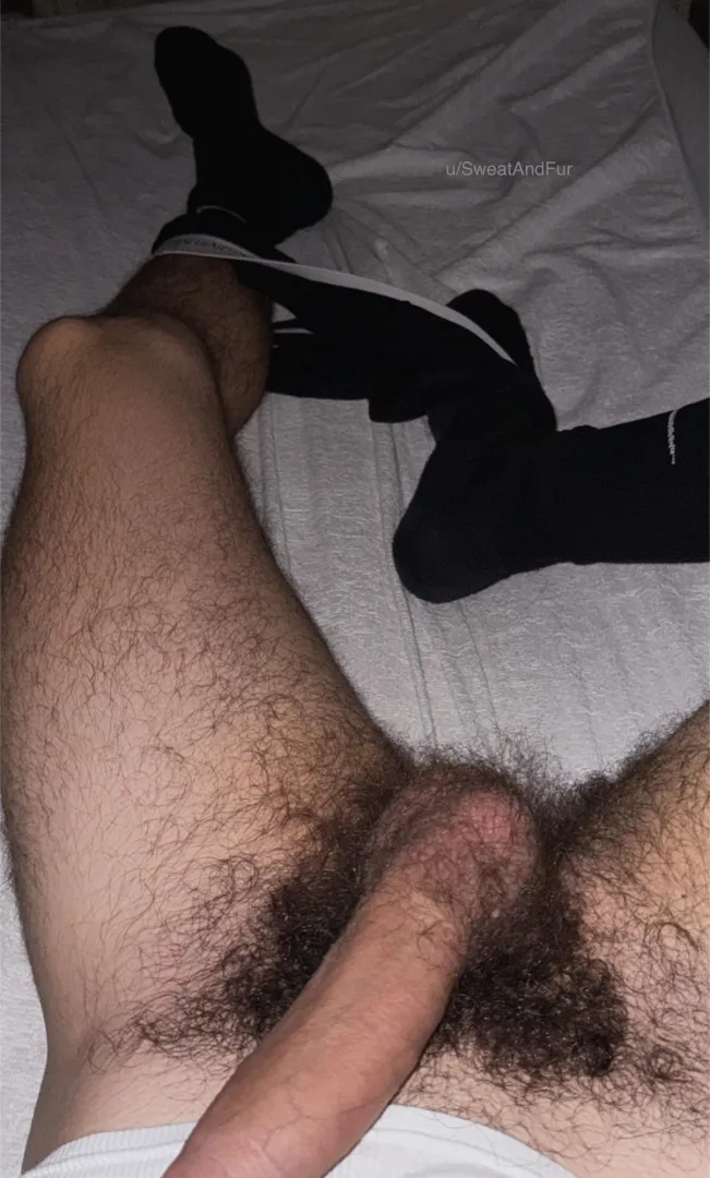 Love sleeping like this, wanna join me? 💪🏼👅