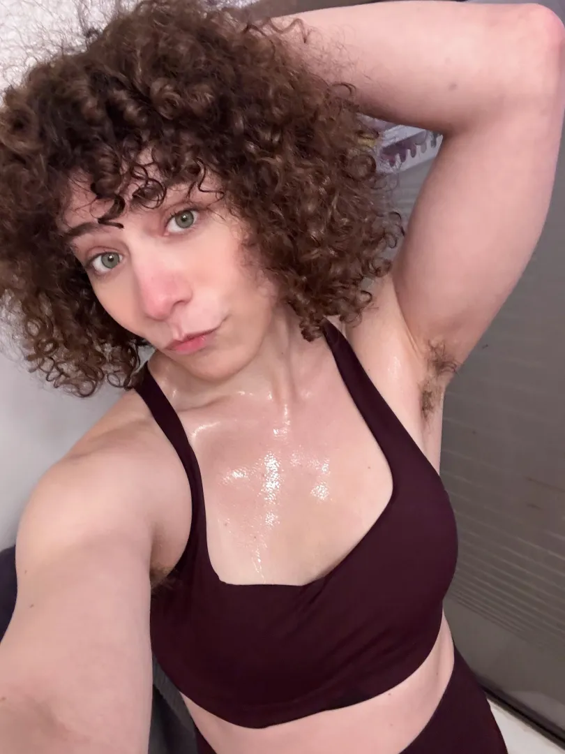 love to get that post-gym day glisten