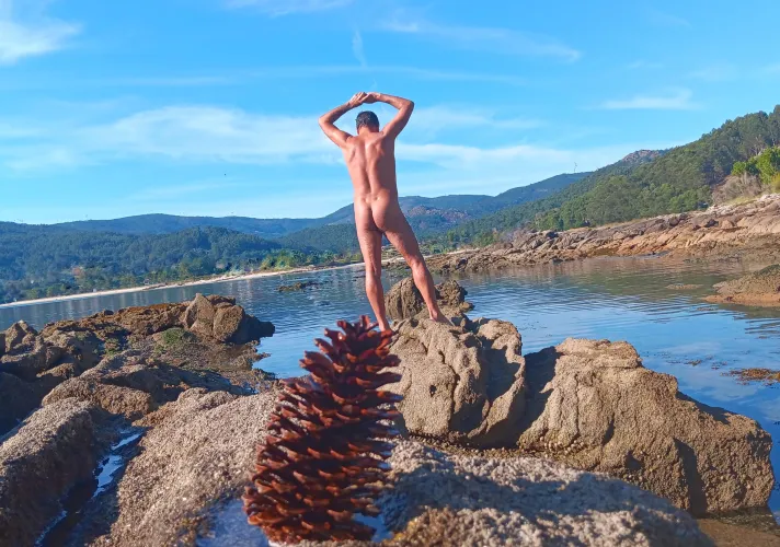 Lovely spot, for nude body