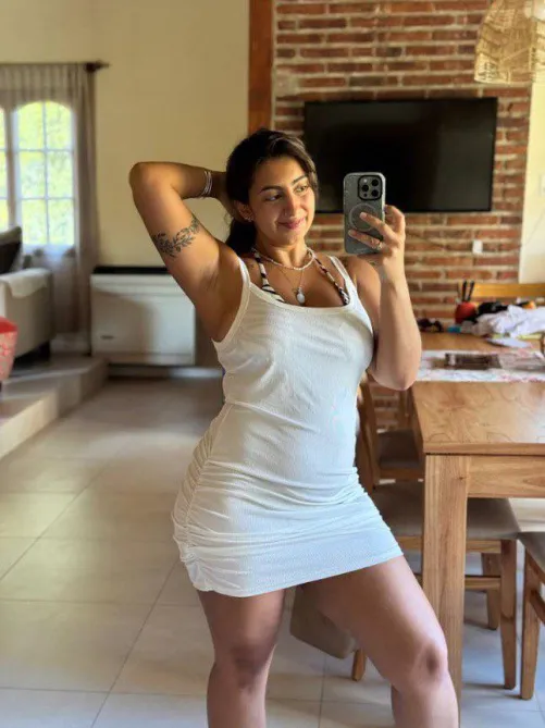 Loves flexing my favorite dress