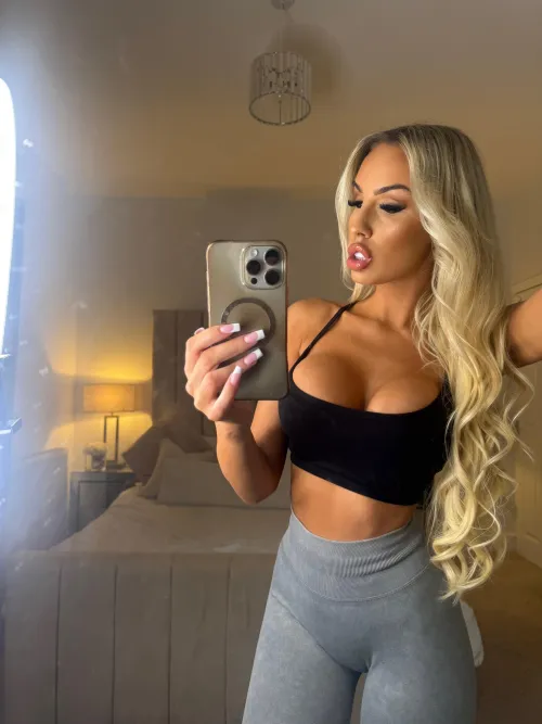 Loving how my fit sexy body looks.