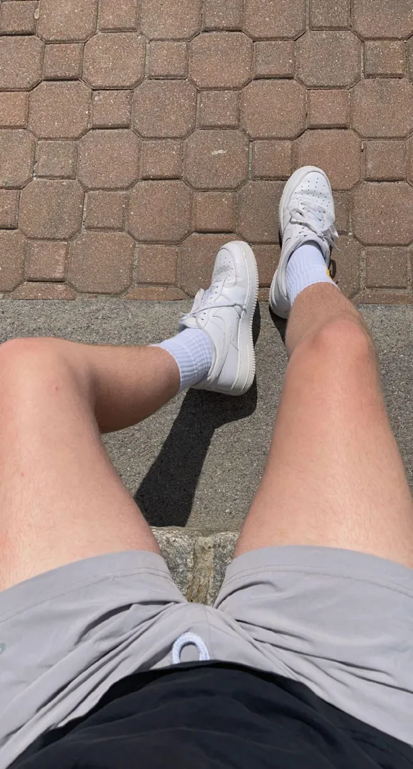 [M] 22 for guys feet