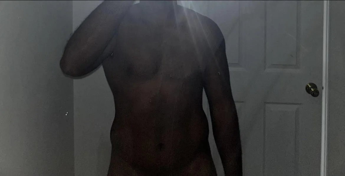 M bi 23 would love to find a cool couple to have some fun downtown Houston can show face