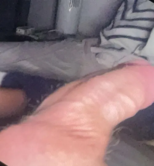 M fm older men plymton toinght let have fun im bottom