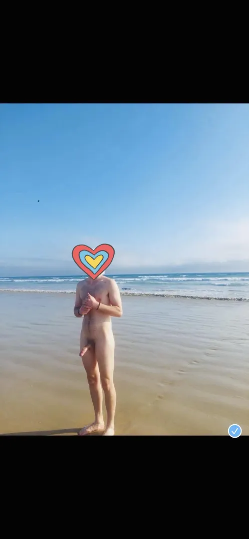 (M) i love being naked on the beach