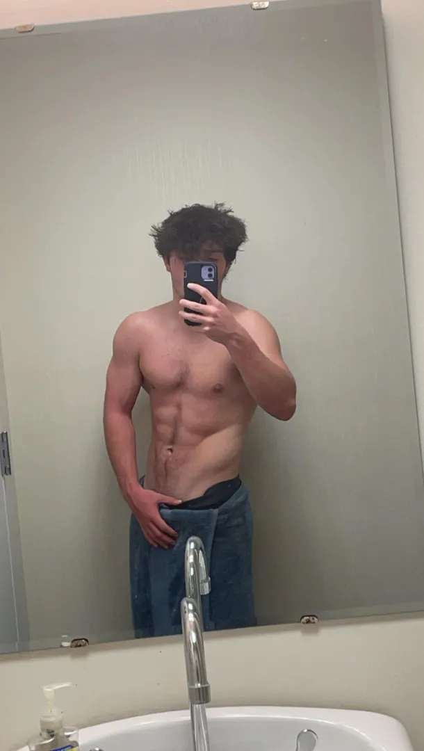 M18 looking for GOONER Bf sc: peachi2025u