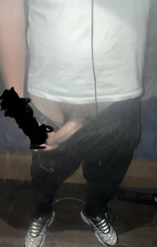 M19 4F 6 foot 3 Tatts