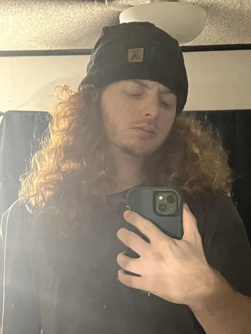 M22 4 F, not opposed to also grabbing dinner