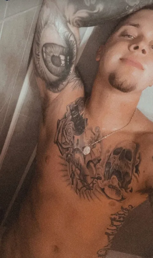 m22 big bro trying to find fit lil bros