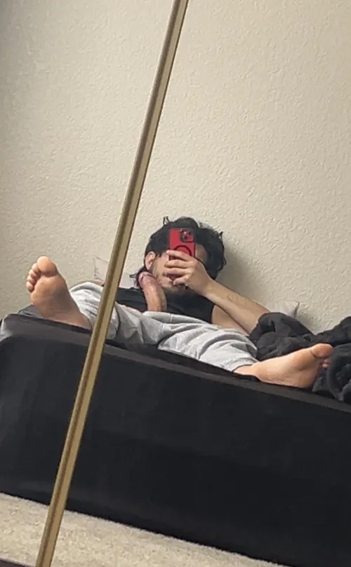 M27 normal Looking for fem or woman who’s down to suck or fuck I’m in normal Illinois